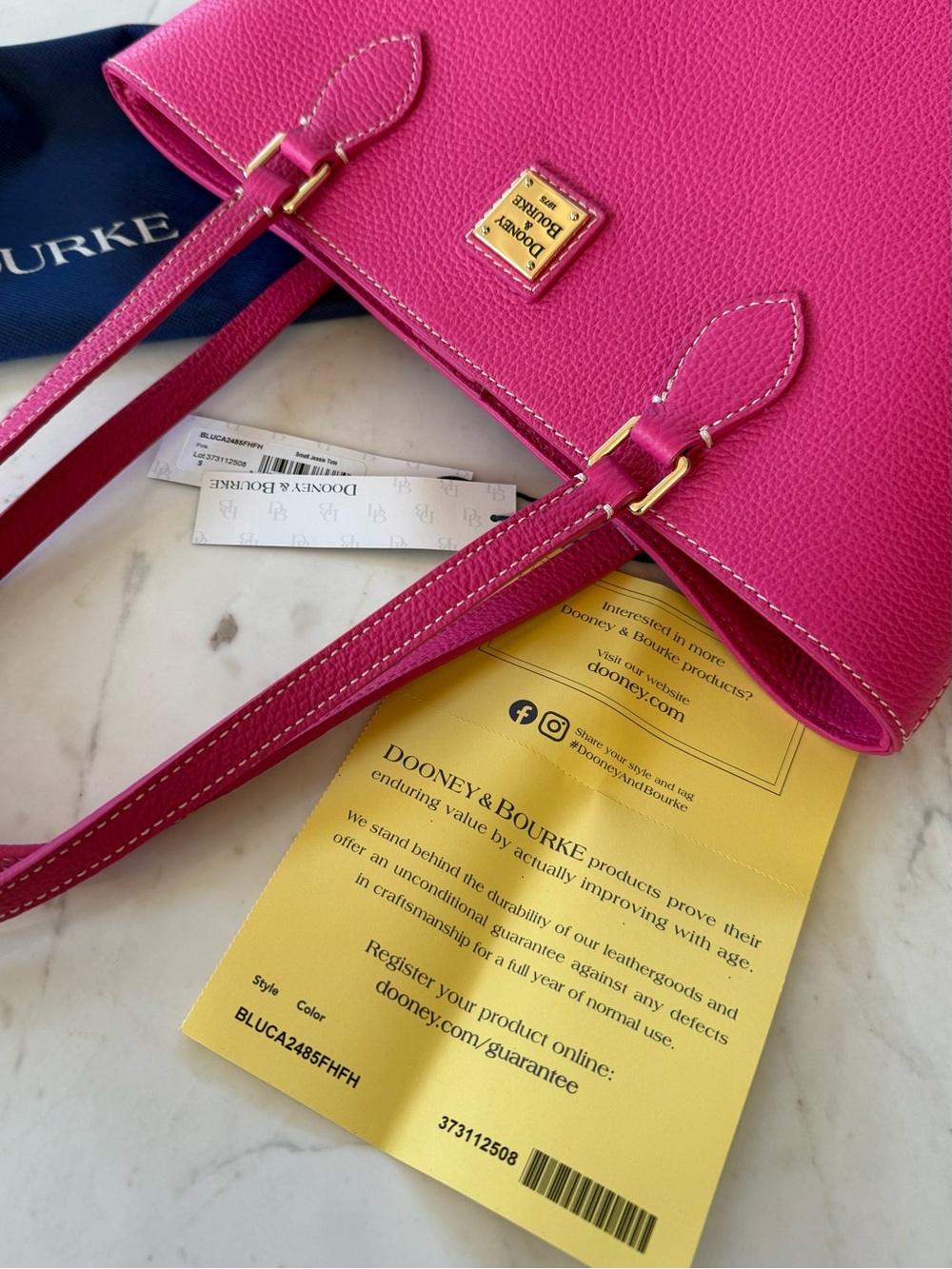 New Dooney & Bourke Lucca Leather Jessie Tote Bag - Picture 2 of 16